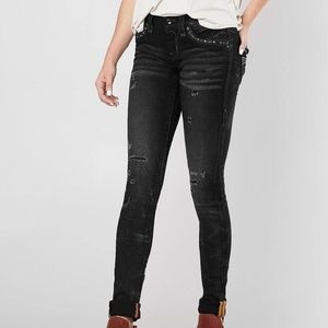 BUCKLE EXCLUSIVE

Beliss Skinny Stretch Jean
